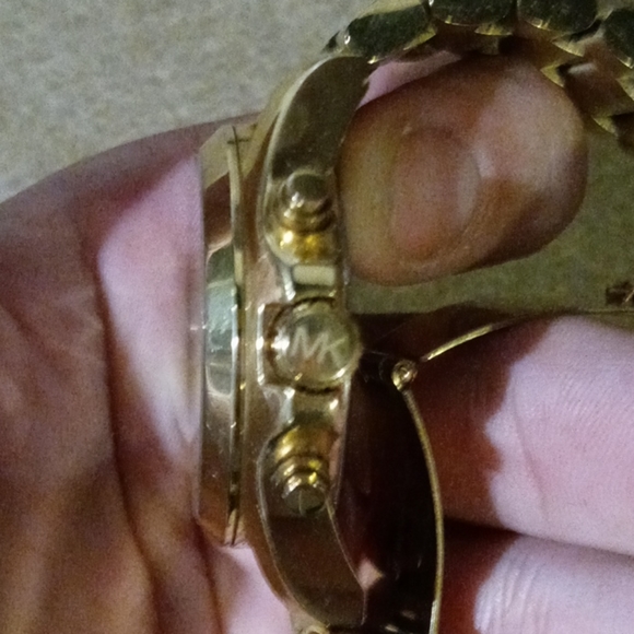Good condition Michael Kors Watch - Picture 2 of 8